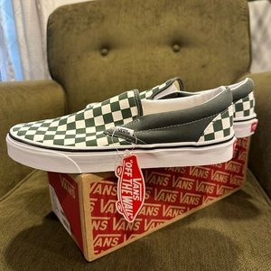 Vans Checkered Slip-Ons 10.5W/9M NWT